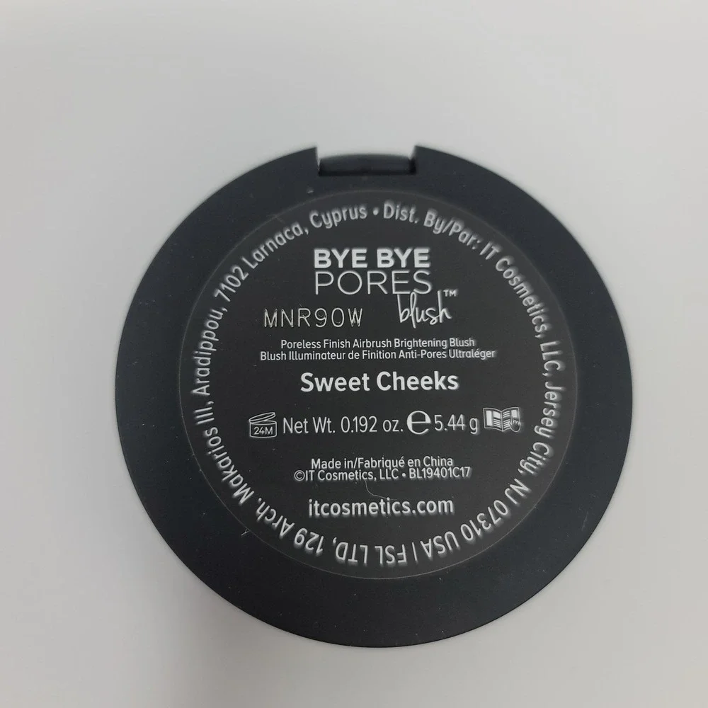 IT‎ Cosmetics Bye Bye Pores Airbrush Blush 0.192 oz Sweet Cheeks New